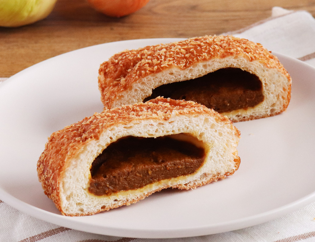 国産小麦70 米粉30 カレーパン